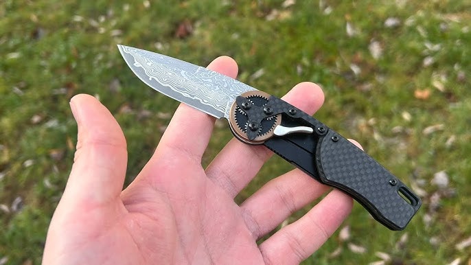 Ніж Mantis Knives на природі — огляд зручності використання